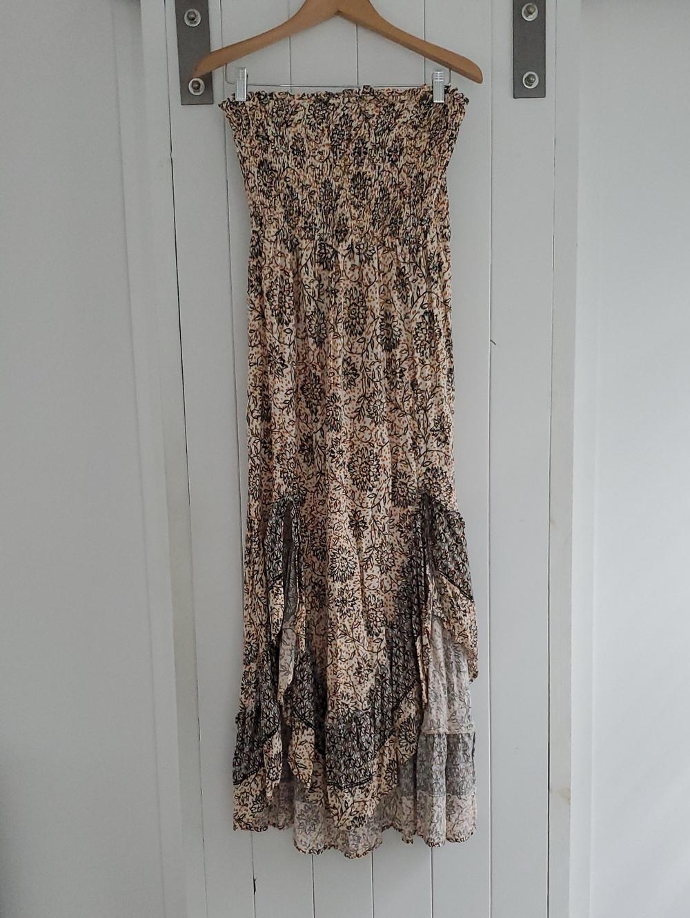 ILLA ILLA Beige and Black Floral Paisley Strapless Maxi Dress